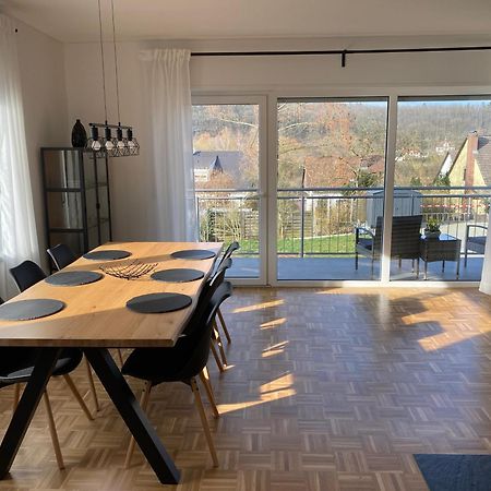 Ferienwohnung Am Kienbusch - Suedliche Weinstrasse - Erdgeschoss Annweiler am Trifels Exterior foto